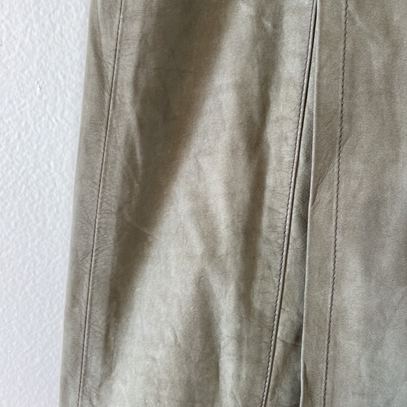 Frame khaki green suede midi wrap skirt - Picture 6 of 16